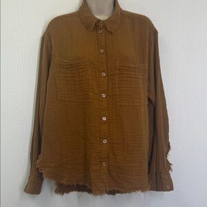 Urban Outfitters - Rust Button Down Raw Hemline Lightweight Blouse Size Medium